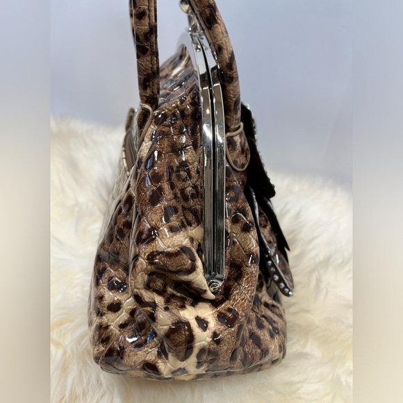 Julia & Michael Bling Flower Leopard Tote Patent Leather Kiss-lock Tote - Picture 4 of 13